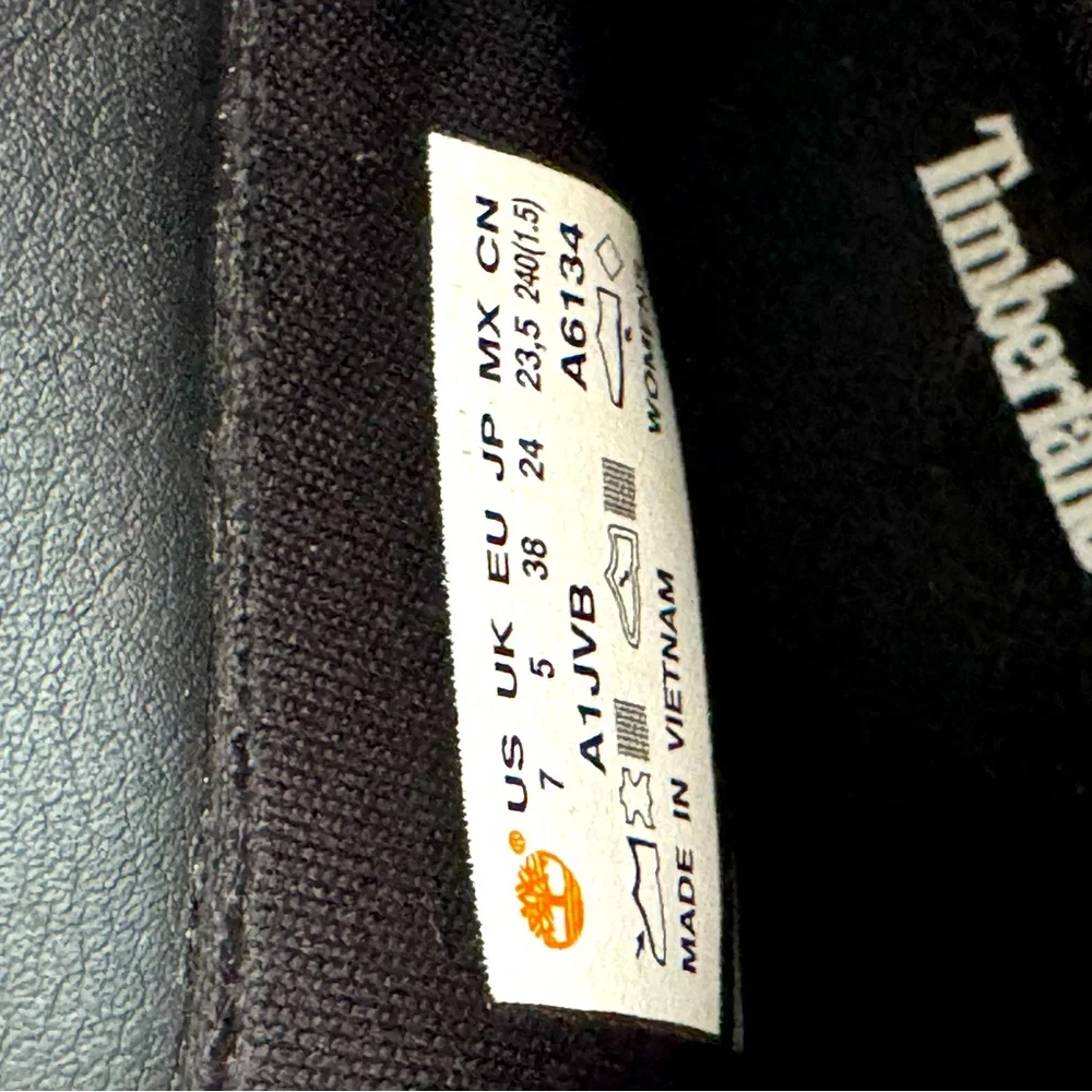 Timberland Allington 6” Lace Up Boots - Picture 3 of 3